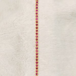 A beautiful natural Mogok ruby ​​ring that can be worn with fashionable clothes and is suitable for all ages.