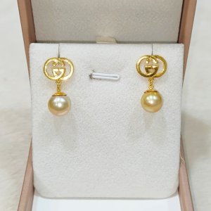 Beautiful gold tassel pearl earrings with a variety of designs for all ages.