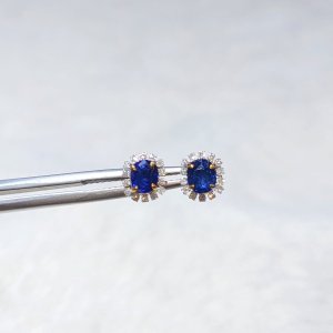 Newly released Moekoet Sapphire Diamond Hoop Earrings and Pendant Set