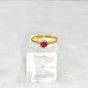 Beautiful designs that can be worn as both everyday wear and as a fashion statement.